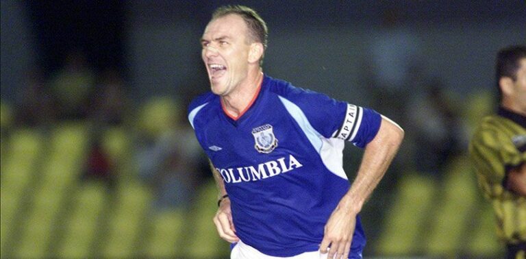 Έβλεπε…ΑΠΟΕΛ και ποδοσφαιρικά αφηνίαζε!