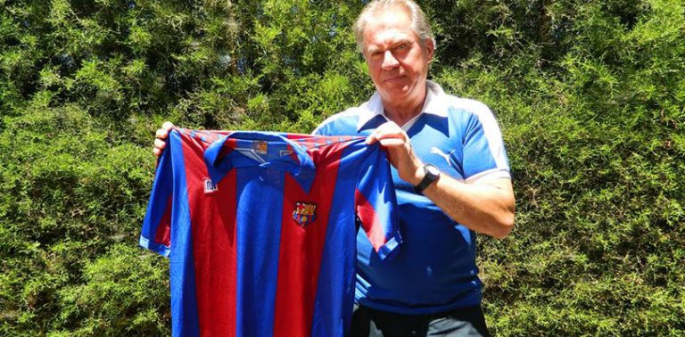 Ο κάτοχος ενός σημαντικού κειμηλίου της ποδοσφαιρικής ιστορίας!